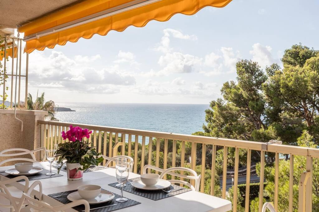 Апартаменты Sea View, Pool, Free Parking, Wifi, Port Aventura Салоу Экстерьер фото