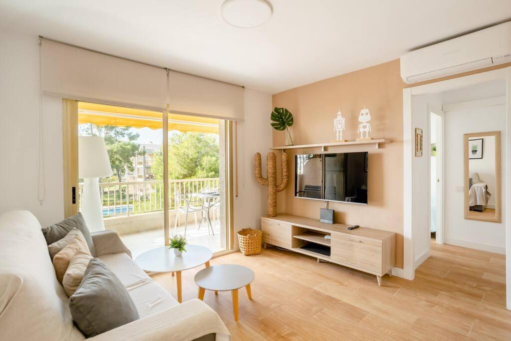 Апартаменты Sea View, Pool, Free Parking, Wifi, Port Aventura Салоу Экстерьер фото